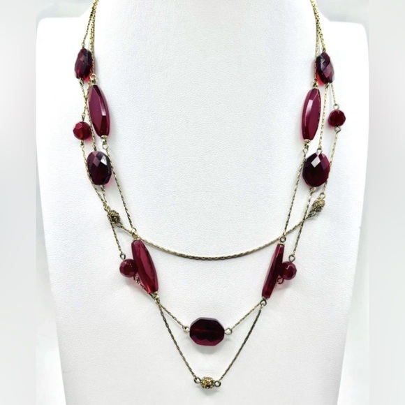 Vintage Monet Gold Tone Red Lucite Necklace ~ Signed - Picture 1 of 3
